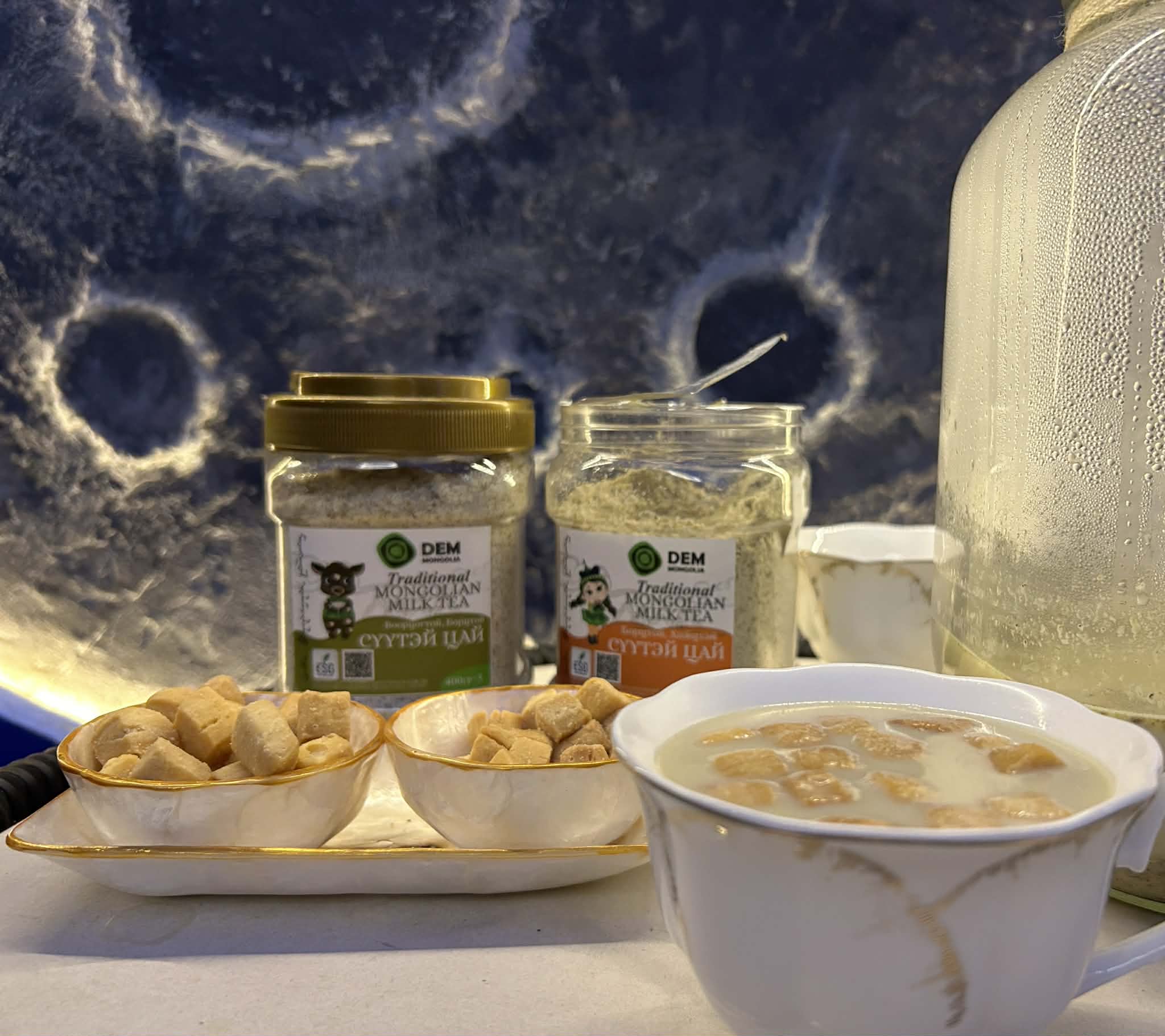 Борцтой хийцтэй цай